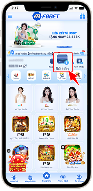 Bước 1: Tại trang chủ F8BET, chọn RÚT TIỀN.